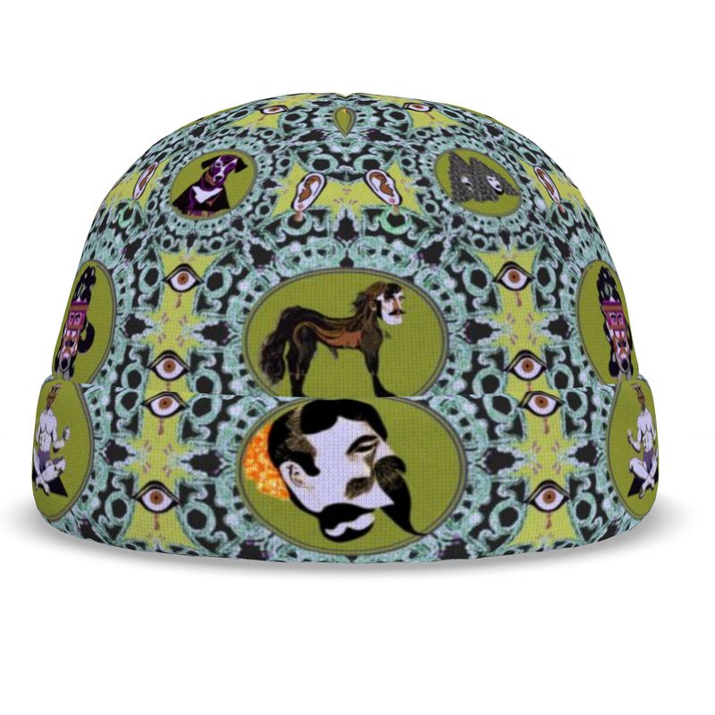 Beanie in creatures green