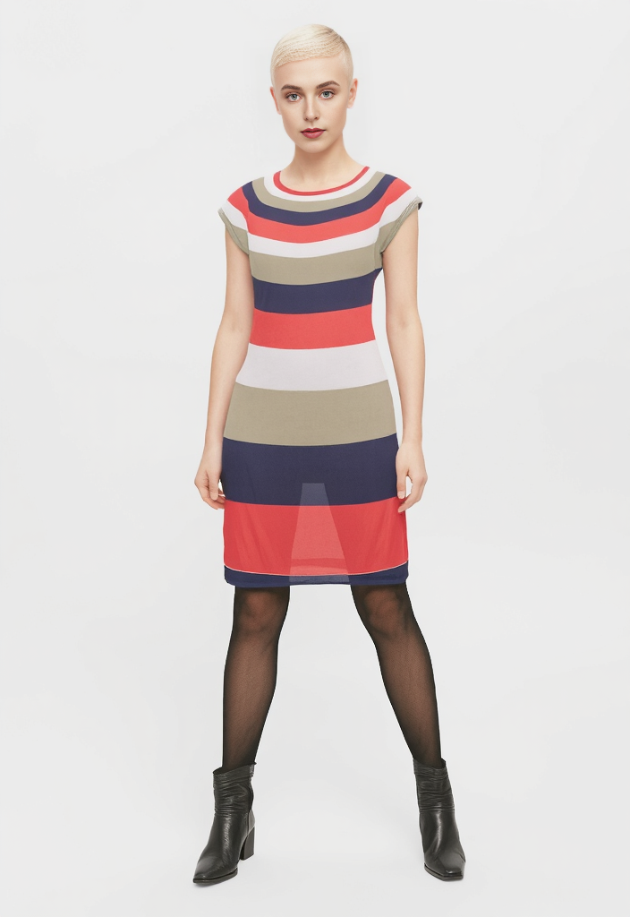 Tunic T Shirt Dress in Circles Blue