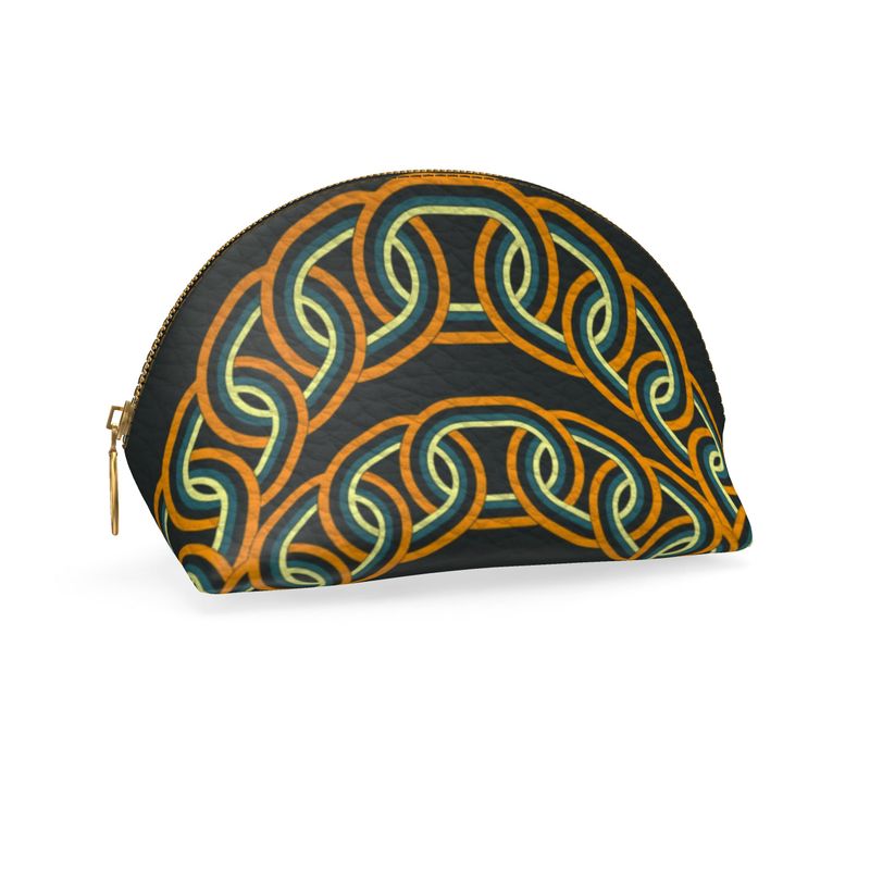 Shell Coin Purse in Arched Chain Orange