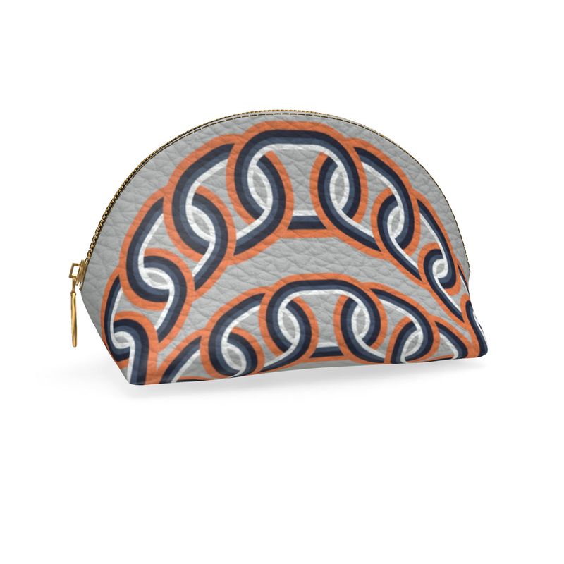 Shell Coin Purse in Chain Arches Gray Coral