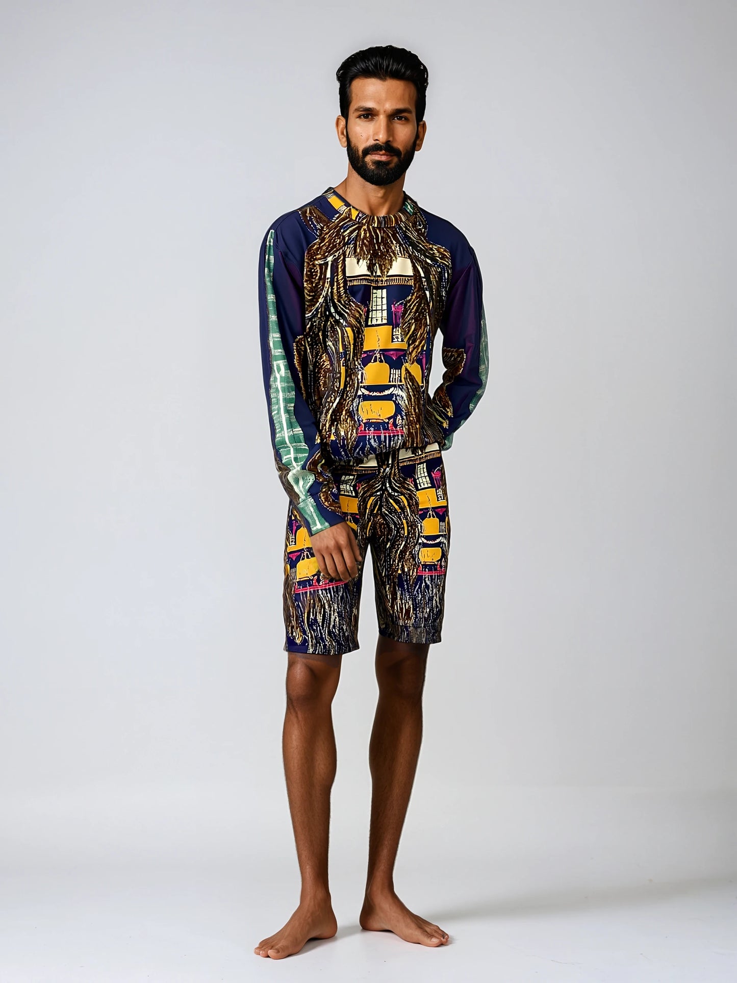 Sweat Shorts in horse house head