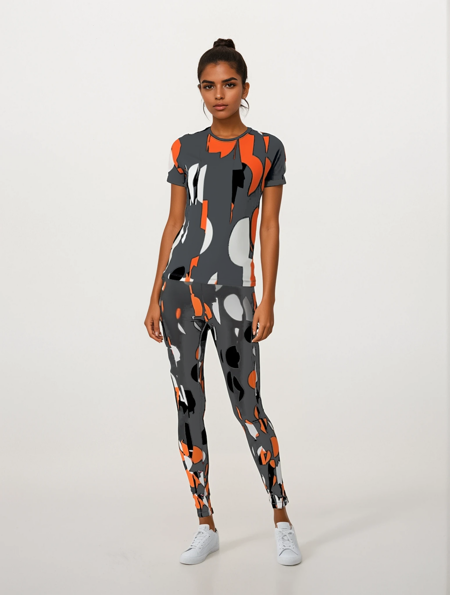 High Waisted Leggings in exploding polka dots