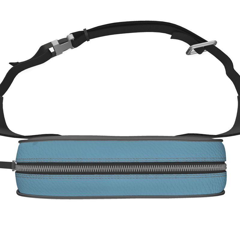 Belt Bag in hairy horse 1 air force blu