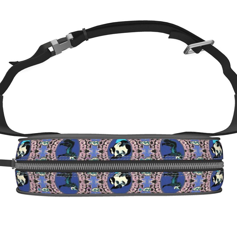 Belt Bag in creatures violet